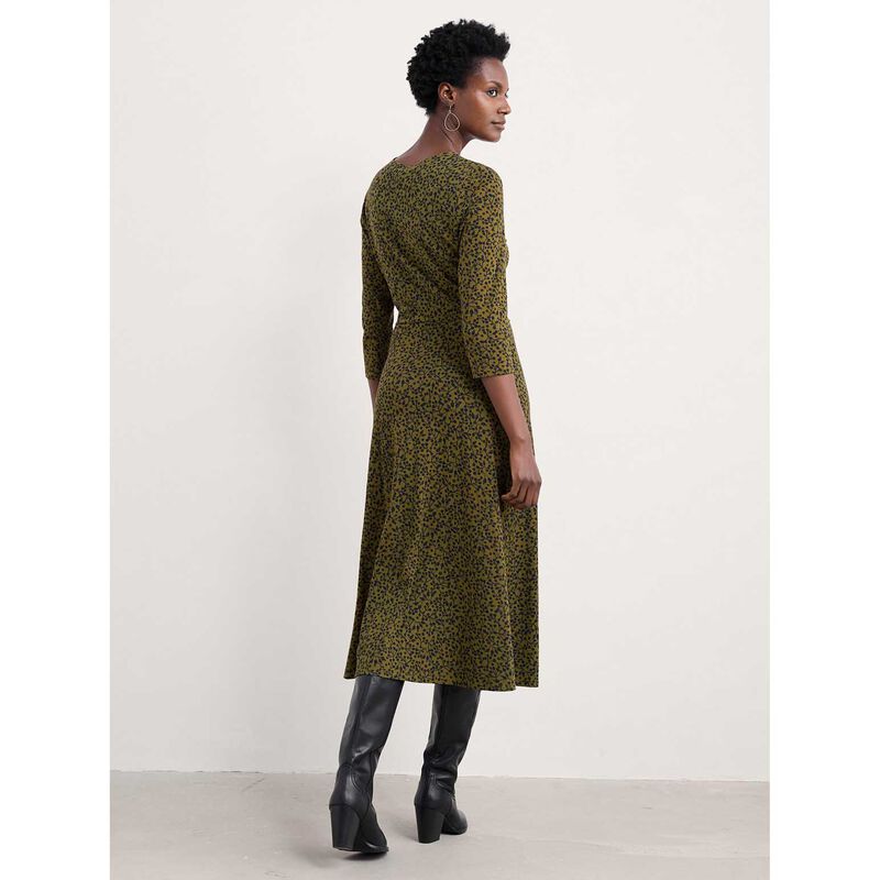 Seasalt Cornwall 3/4 Fettling Dress Berry Branches Bright Olive image number 1